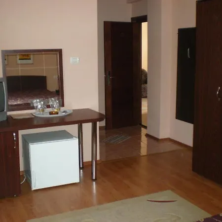 Montana Гостевой дом Констанца